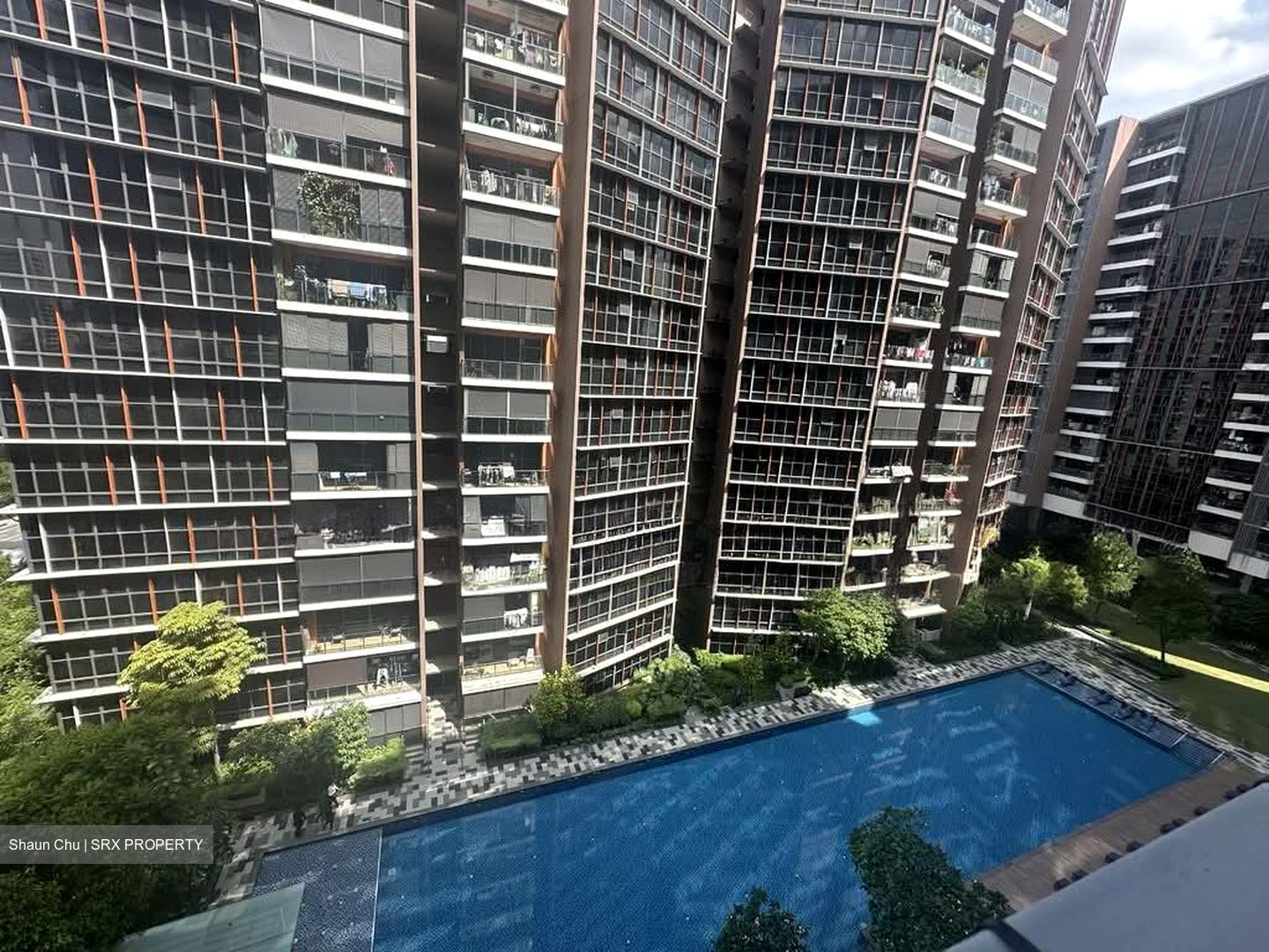 Sims Urban Oasis (D14), Condominium #559690441